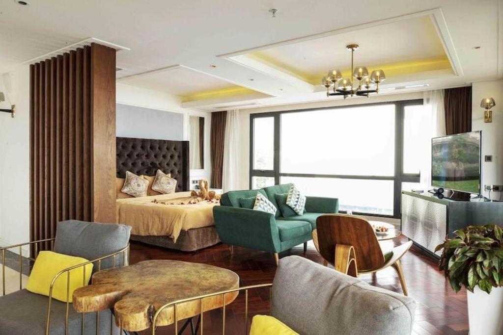 Thang Loi Tam Dao Hotel Exterior photo