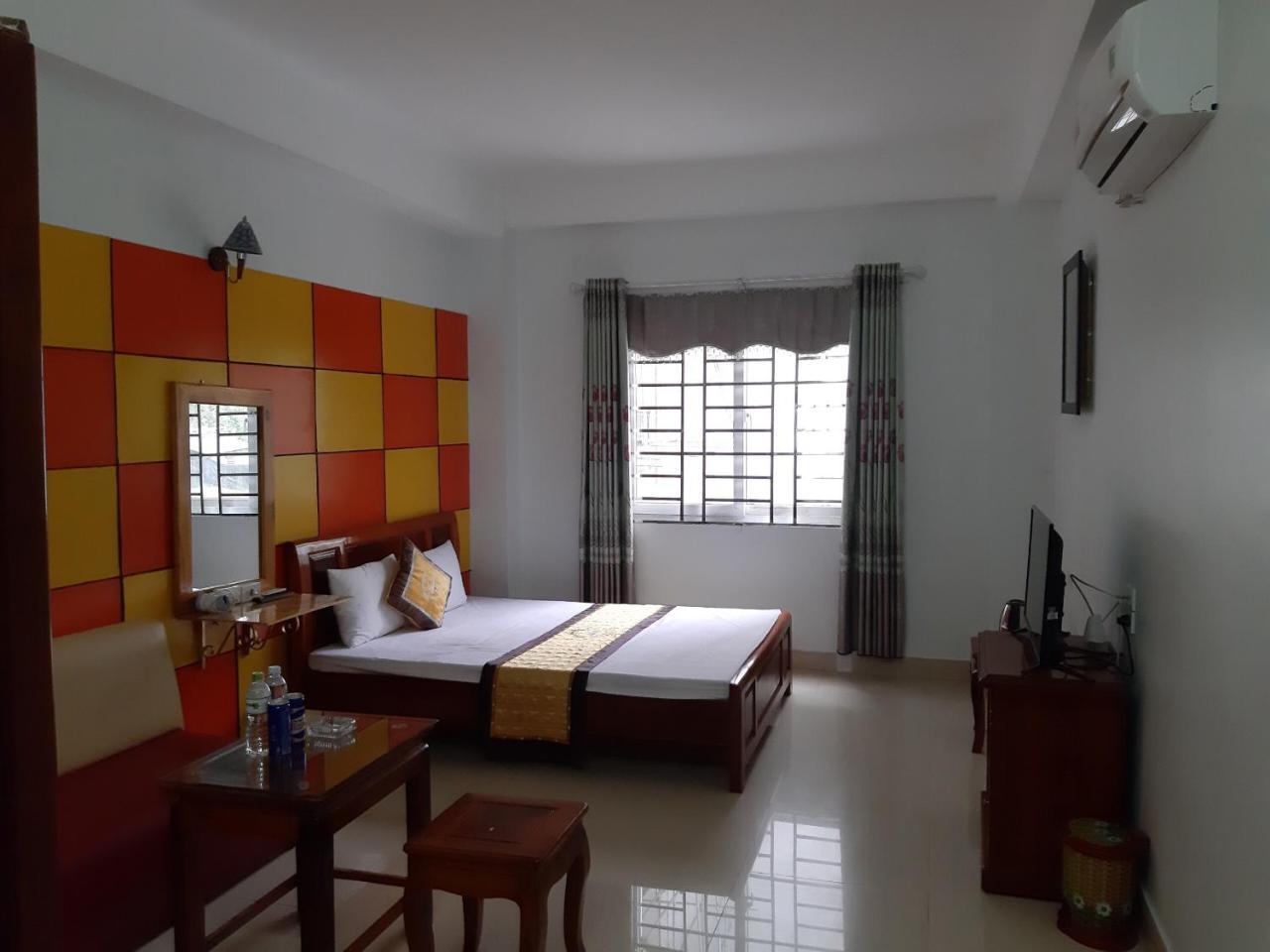 Thang Loi Tam Dao Hotel Exterior photo